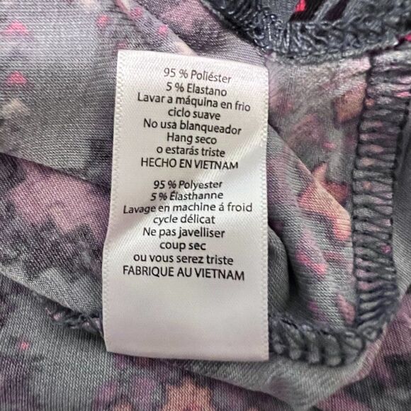 LulaRoe NWT Maxi Pull-on Skirt- Gray Black Purple Red Aztec Design- Size XS - Picture 6 of 7